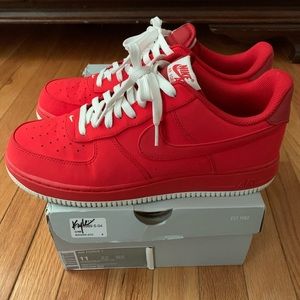 Nike Air Force 1, University Red